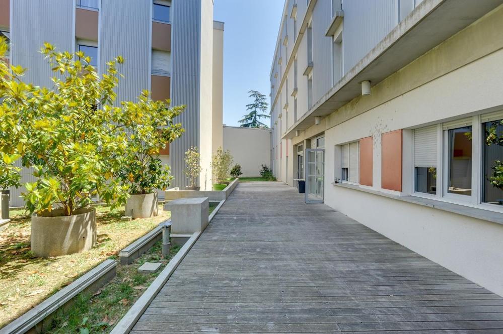 Apparteo Toulouse Exteriör bild